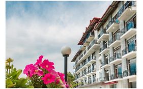 The Gateway Dal Lake Resort, Mcleodganj, Dharamshala